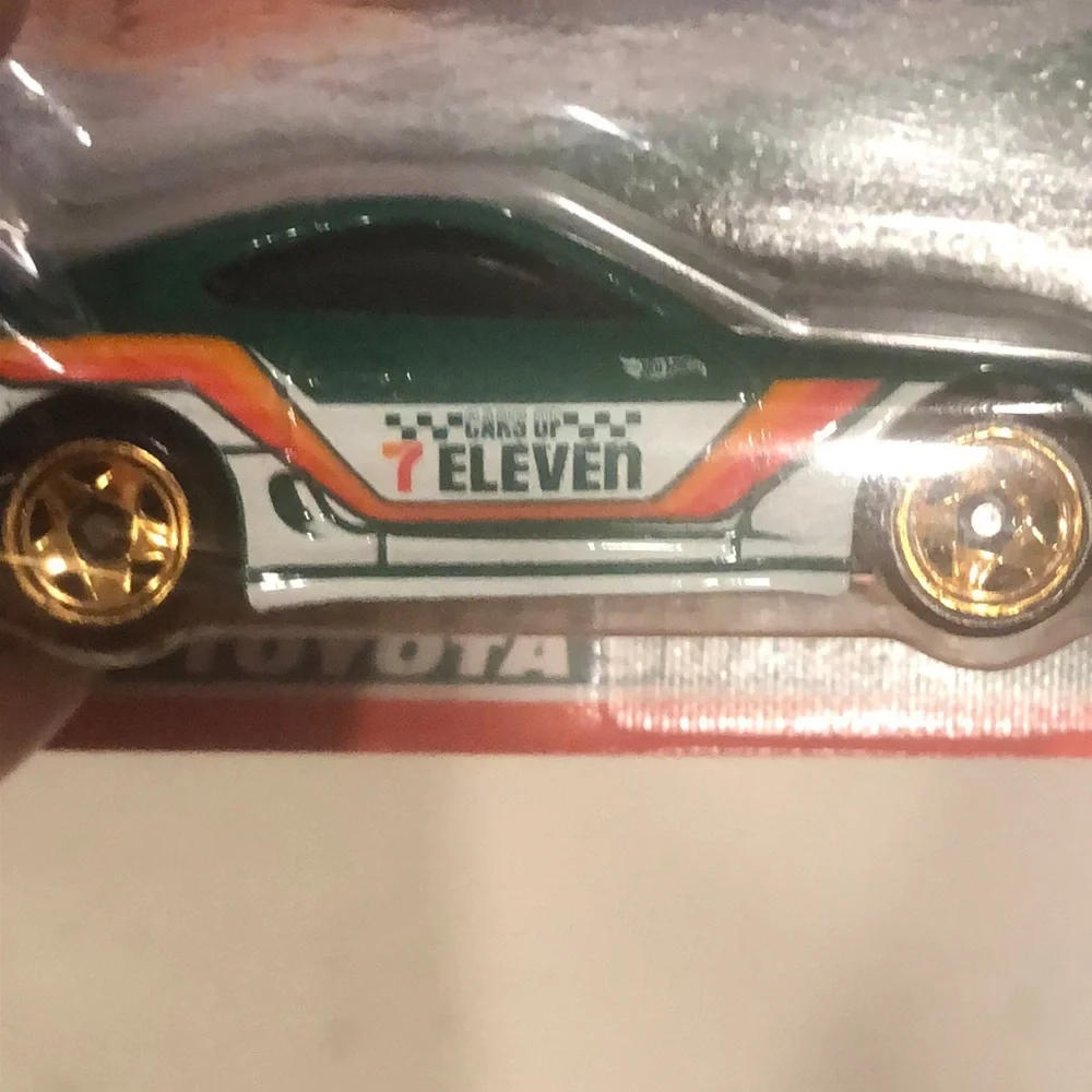 Hot Wheels Exclusive 7/11 Toyota Supra